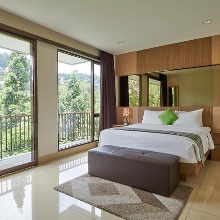 Tulip Hill View Villa 5 Bedrooms With A Private Swimming Pool Bandung Exterior photo