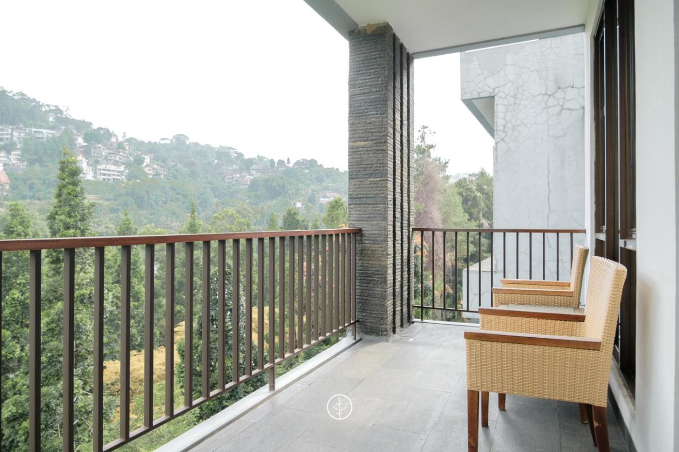 Tulip Hill View Villa 5 Bedrooms With A Private Swimming Pool Bandung Exterior photo